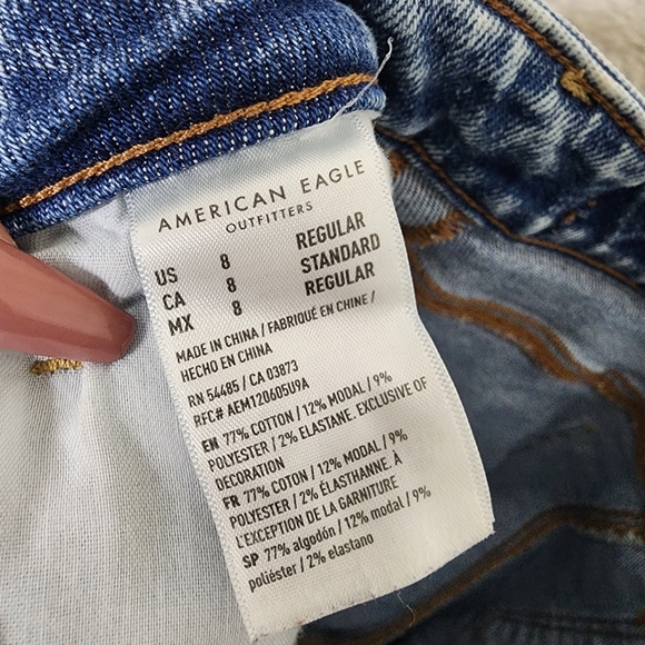 American Eagle Stretch Distressed Jeans Women's Size 8 - Picture 4 of 8